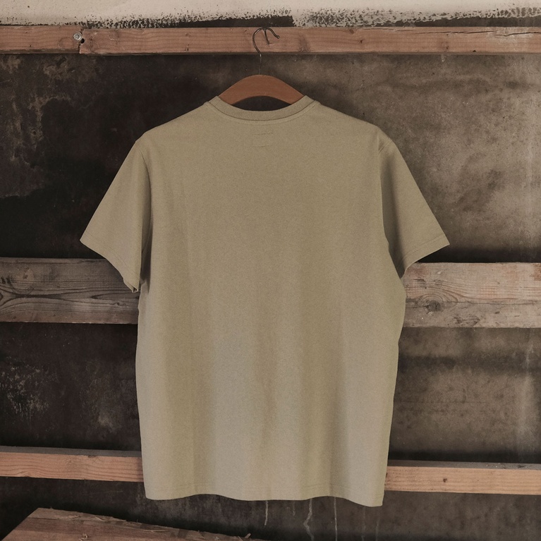 T-Shirt "Vintage Tee" T-Shirt "Vintage Tee"